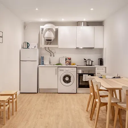 Ajuda Charm Apartment With Garden Lisbon Exterior photo
